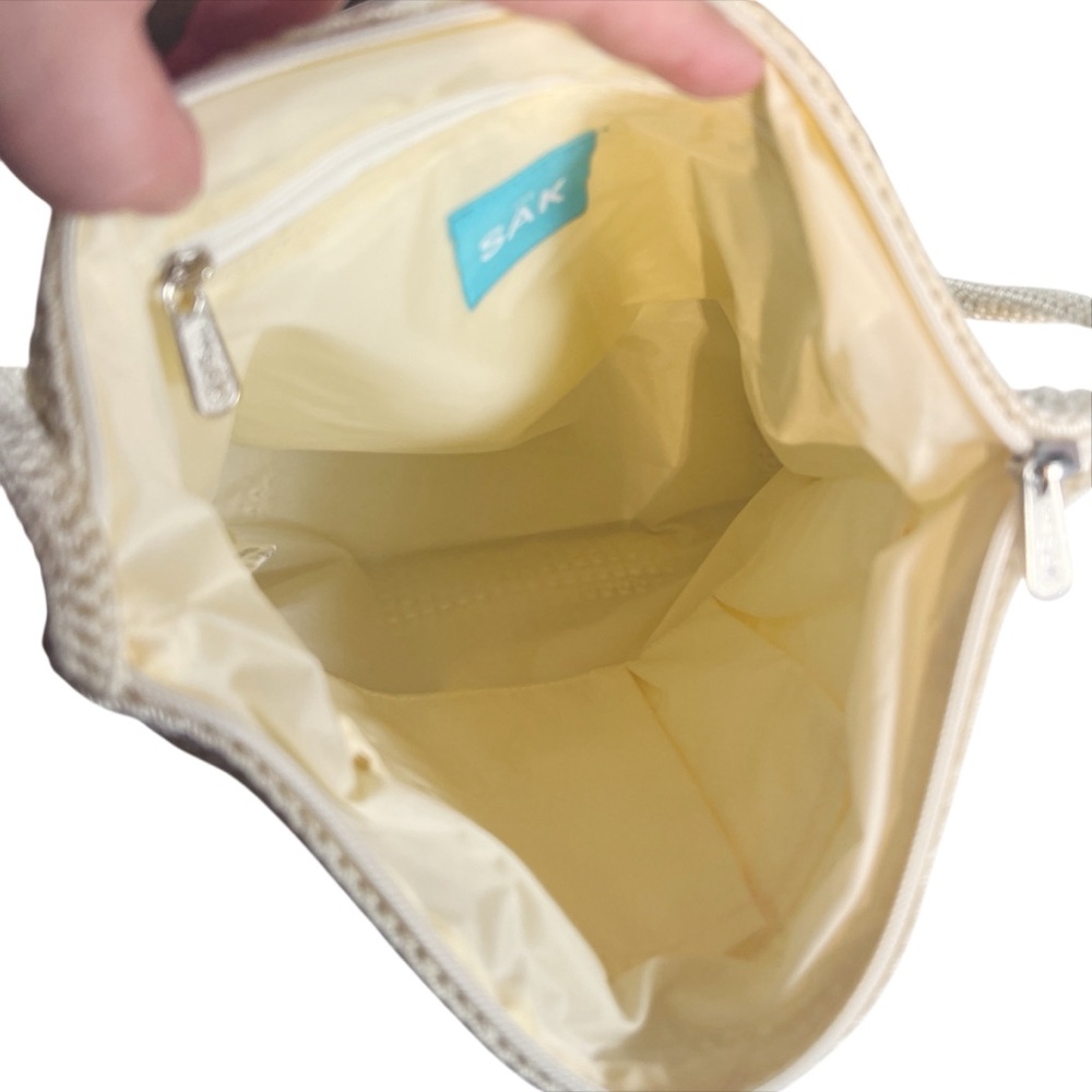 The Sak Cream Knit Shoulder Bag EUC Spring Summer Festival Vacation Neutral - Picture 4 of 4